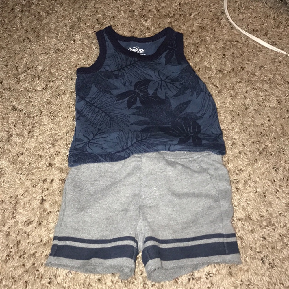Osh kosh set 6 months